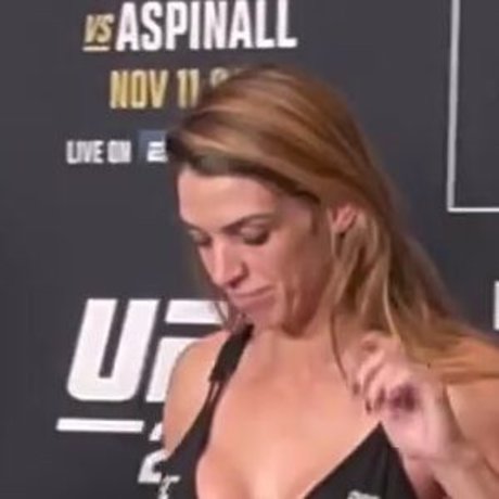 MacKenzie Dern star porn archive