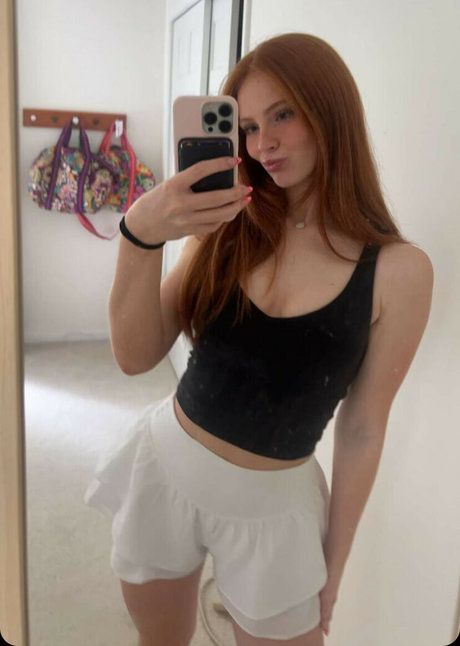 Harley Haisley star pretty photos