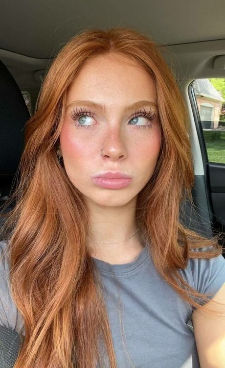 Harley Haisley model adult photos