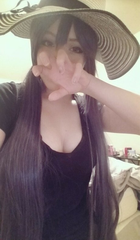 Mirubuns star sexy photo