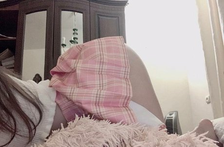 M uselessbeauty model beautiful gallery