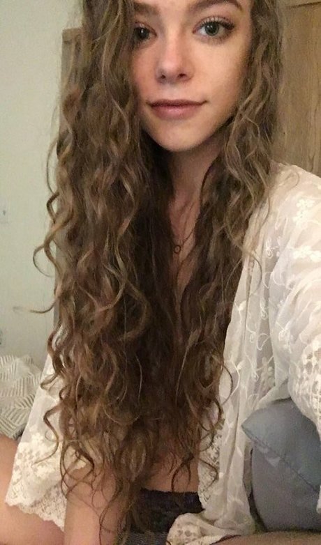 Rose Castella nice pornstar photos