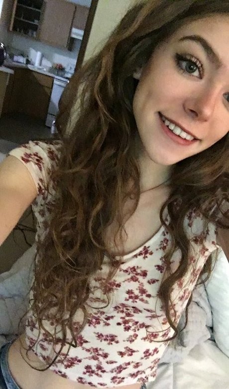 Rose Castella model naked gallery