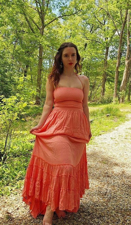 Suzyque star art pics