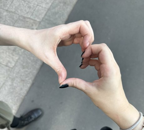 Rainhoe model pornographic archive