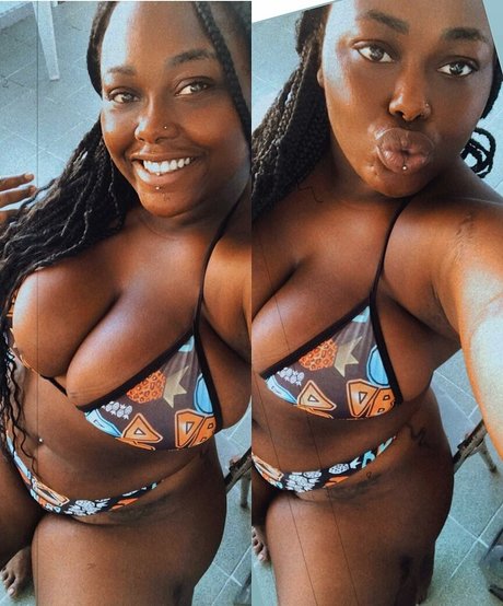 Thami Souzaa model high quality gallery