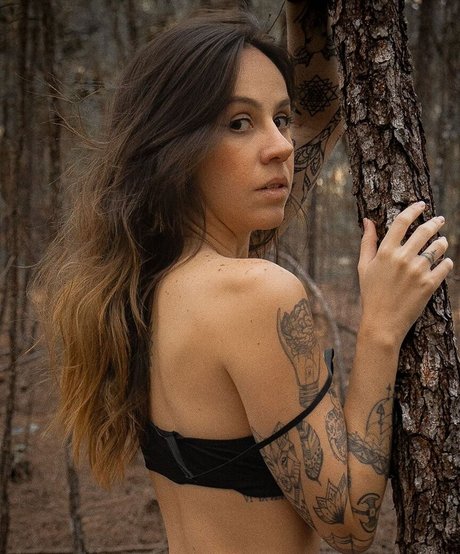 Paulinhaxk model beautiful gallery