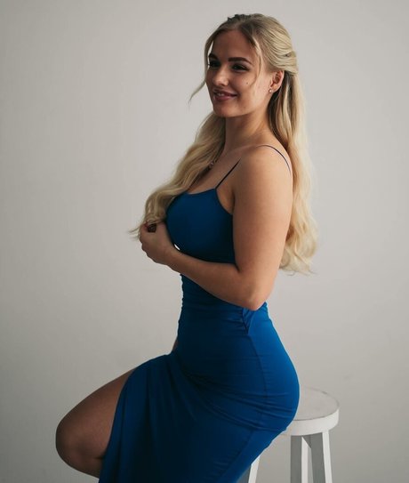 jsf xy exclusive actress photo