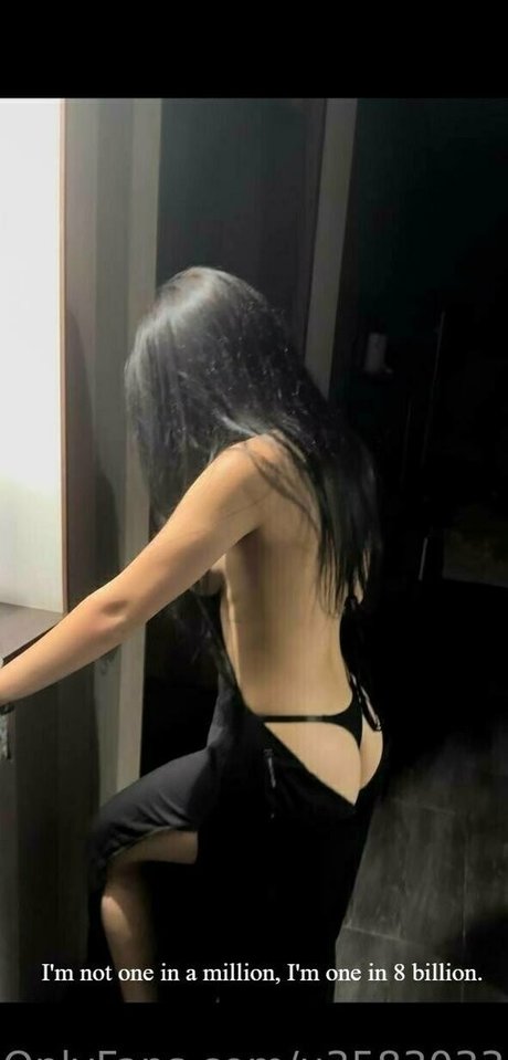 inspirekaya sexy model picture