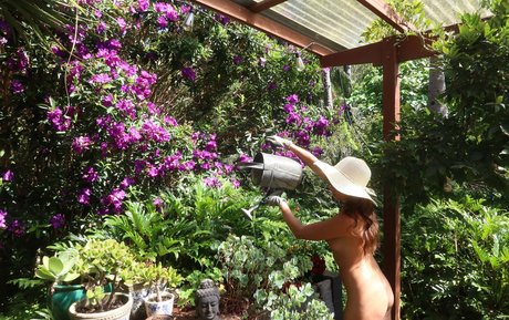 Jessa The Nude Blogger model nudes galleries