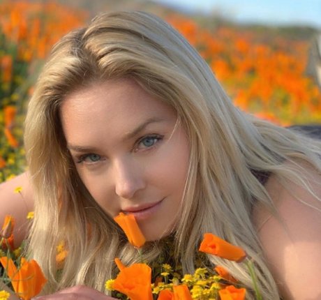 Elisabeth R hm star high quality img