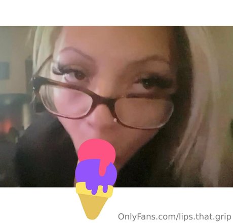 blonde small tits onlyfans best gallery