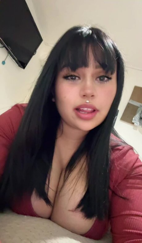 Jade Chainz free actress img