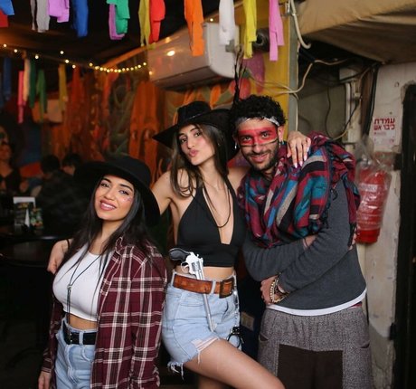 lesbian ass onlyfans hot porn pic