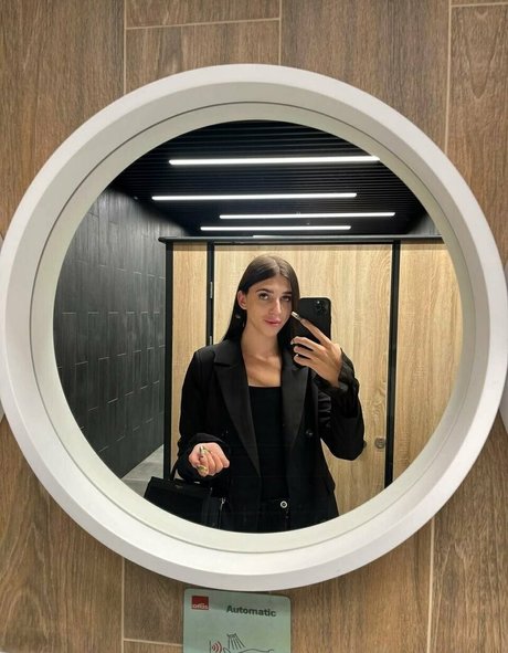 theginadivine hd model pictures