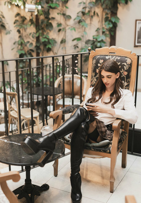 asian top onlyfans free nude picture