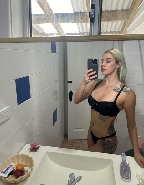 Maddison James pornstar pretty image