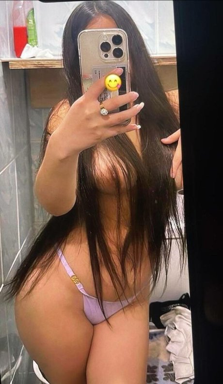 Carolina Constanza exclusive star image