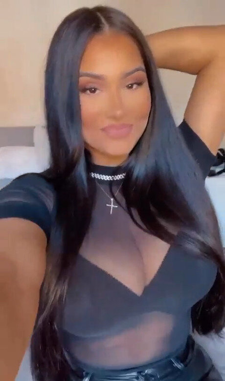 Marisa G sexy pornstar pictures