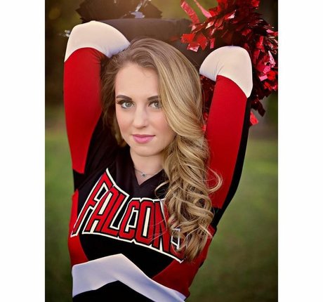 Emilee Atchley model erotic galleries