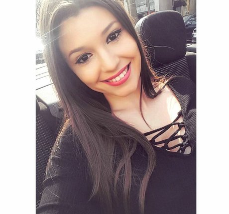 skinny blonde milf onlyfans adult gallery