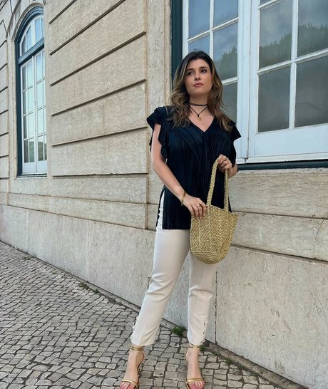 Carolina Neto model free image