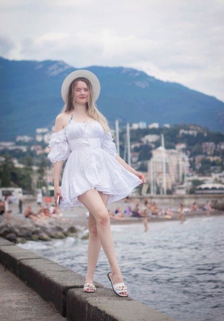 Angelica Heaven pornstar beautiful photos