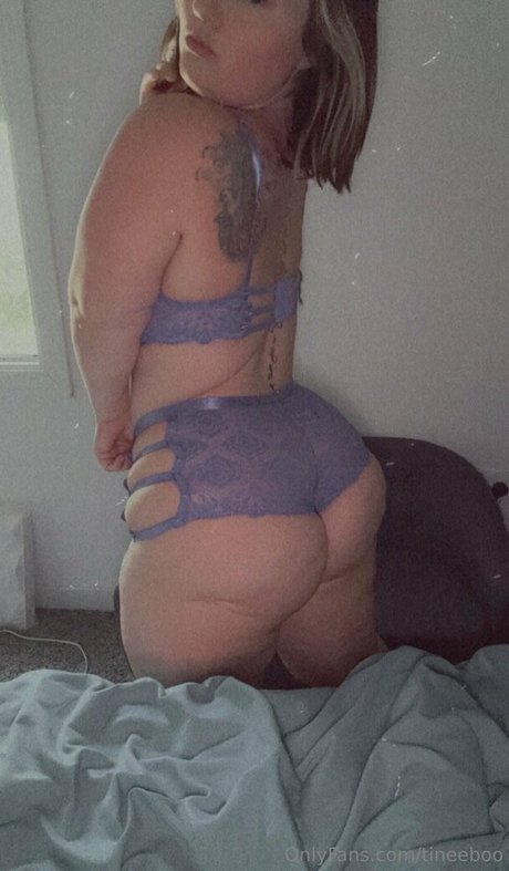 tineeboo free model photo