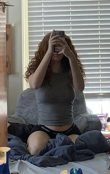 Kxxlyn porn model pic