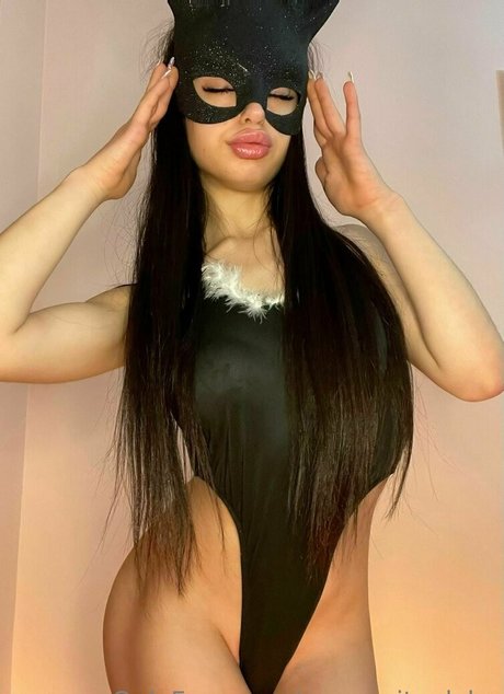 isabellaangelina model xxx galleries