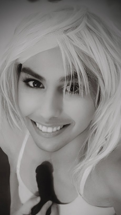 LunaRubyX model exclusive gallery