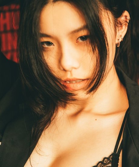 yu___sushi model hd pictures