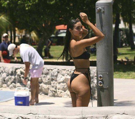 Tao Wickrath model perfect pictures