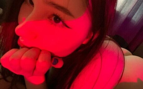 mmaaayyyy naked actress archive