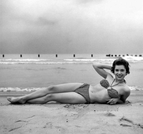 Barbara Cameron perfect actress pics