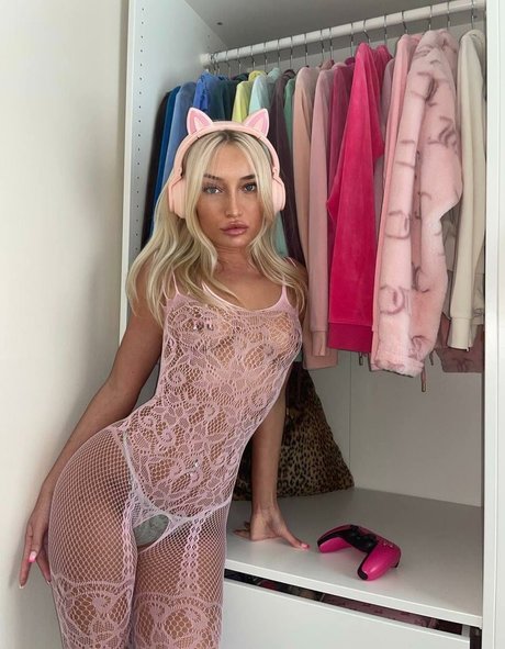 charlottet43869 nudes pornstar gallery