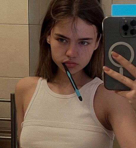 Veronika Hanberg star porn pictures