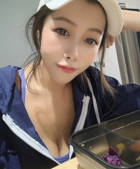 femboy asian onlyfans beautiful xxx photo
