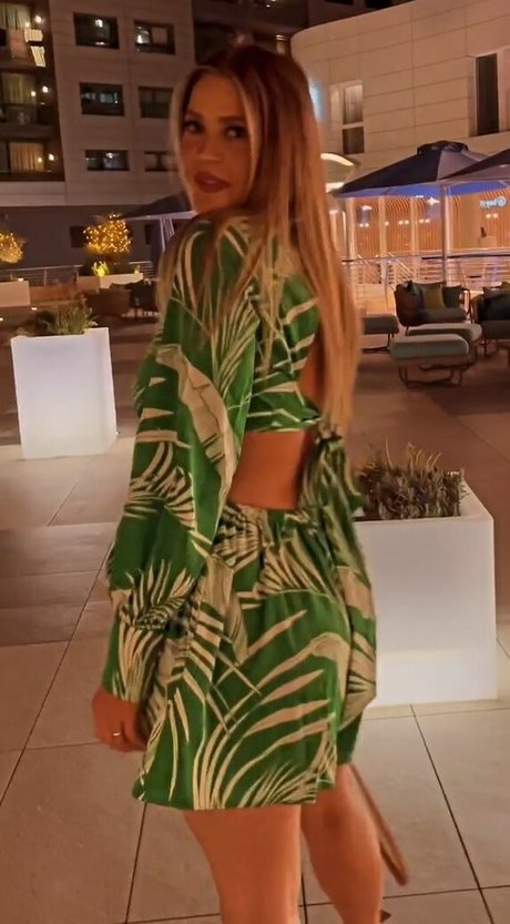 nylon feet onlyfans nice pic