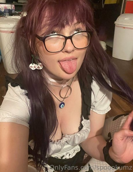 spoookumz model best picture