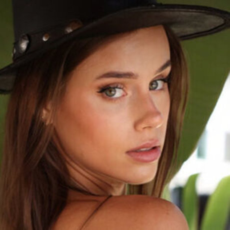 skinny babe onlyfans porno image