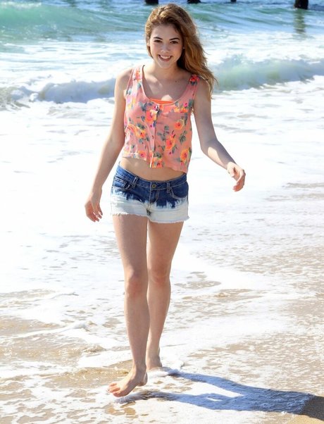 McKaley Miller sex pornstar pictures