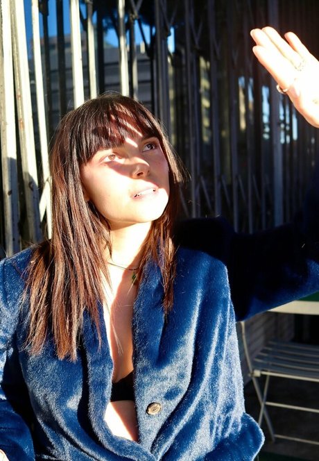 Inde Navarette star xxx image