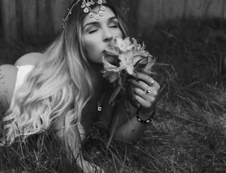 Hafiia Mira pornstar top image