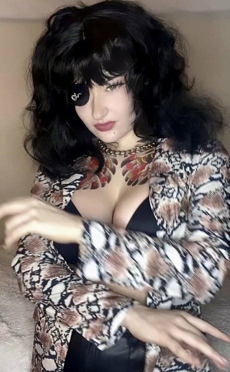 venom wifey pornographic actress galleries