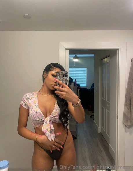 lightskinkim star erotic gallery
