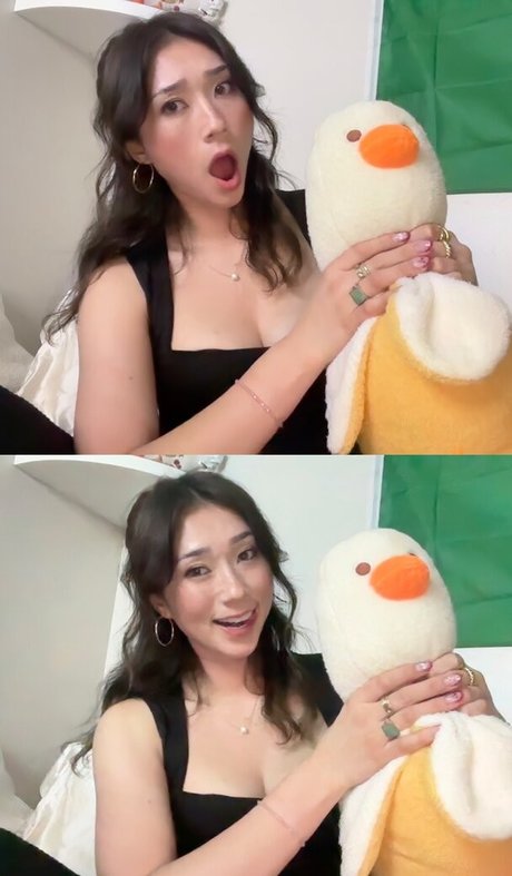 sabsgentleaura adult model picture