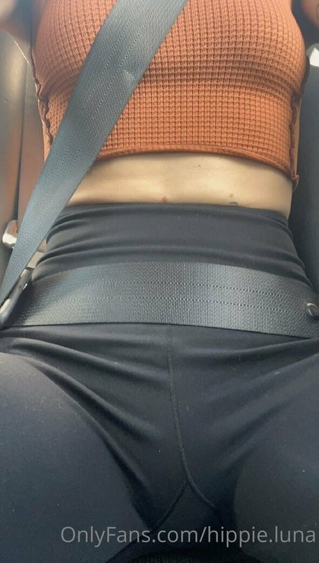 hippie luna pretty pornstar pictures