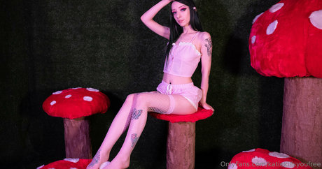 katiekillsyoufree xxx actress pics