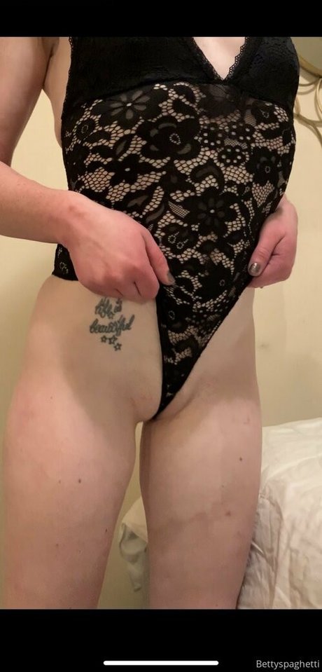 yogababybeth model erotic galleries